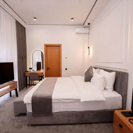 Revive Boutique Hotel Jerevan Buitenkant foto