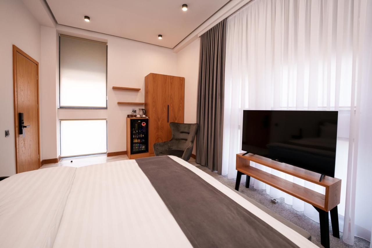 Revive Boutique Hotel Jerevan Buitenkant foto