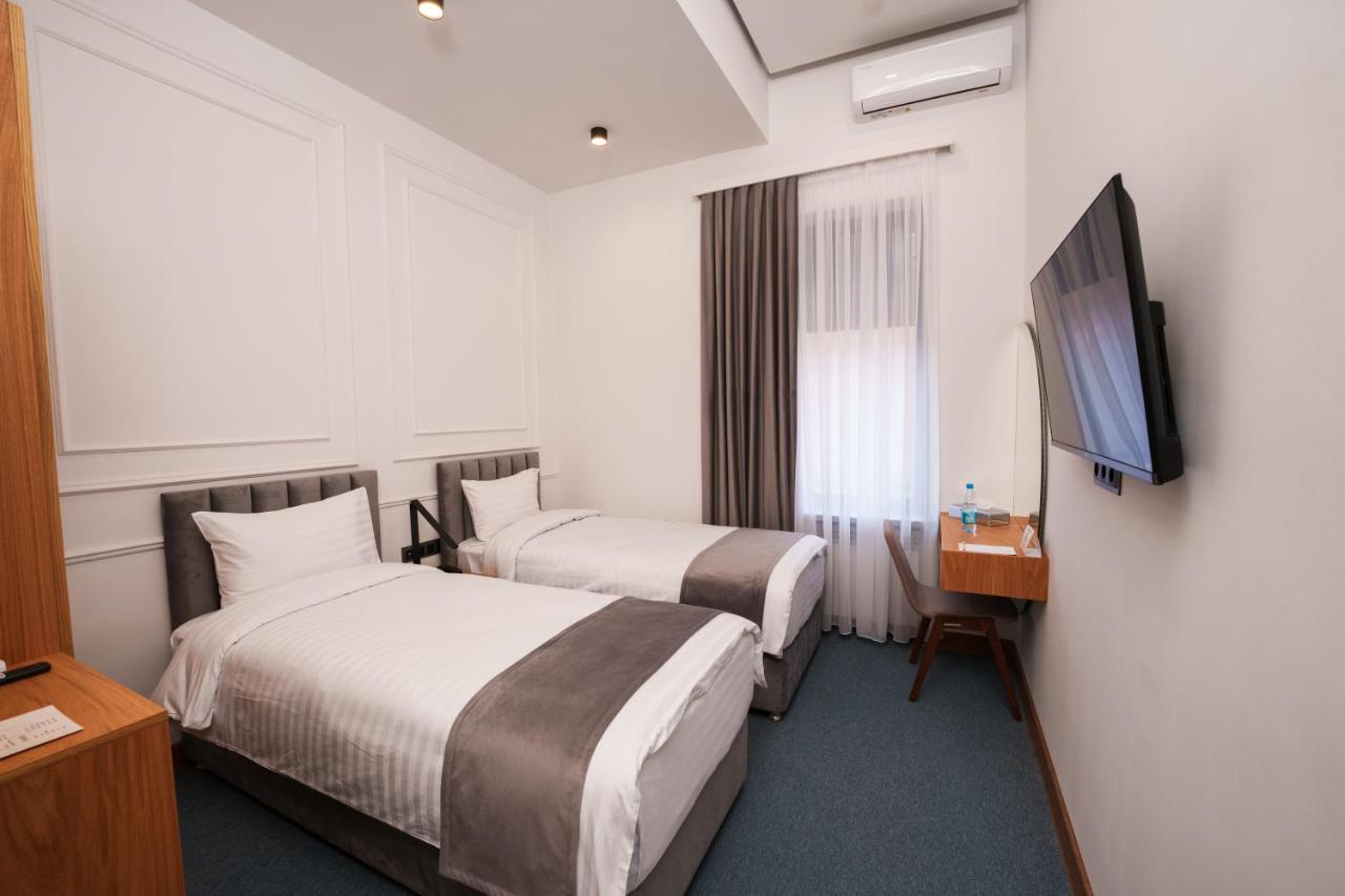 Revive Boutique Hotel Jerevan Buitenkant foto
