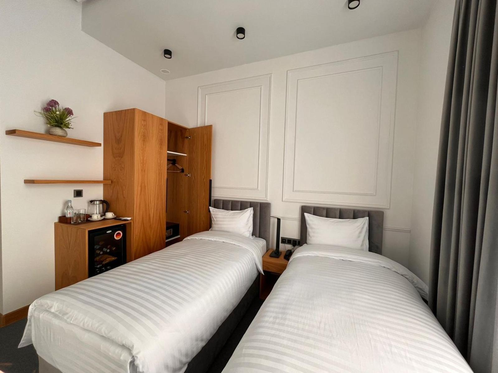 Revive Boutique Hotel Jerevan Buitenkant foto
